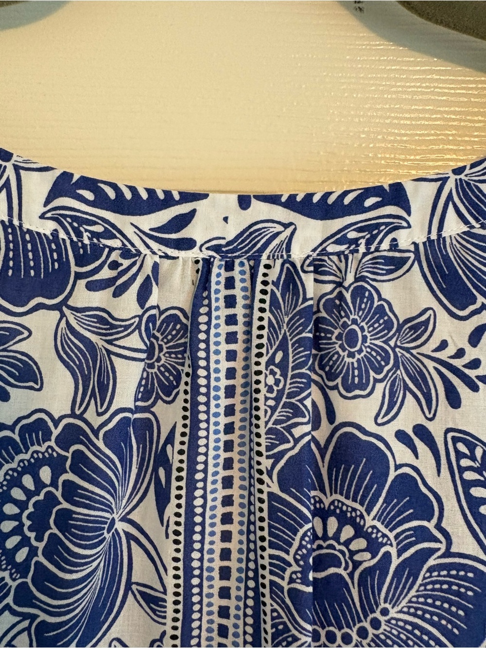 Talbots White and Blue Floral Peasant Blouse Sz XL - Picture 7 of 10